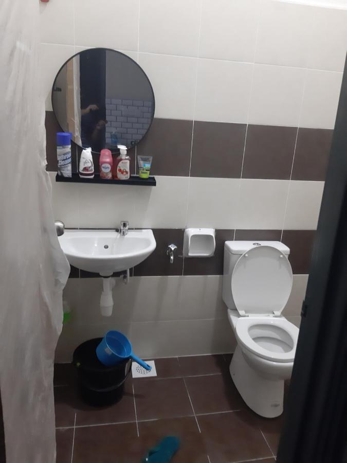 Rumah Armand Melaka 4Br Fully Aircond 외부 사진